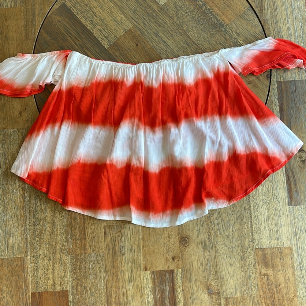 Flowy Tube‎ Top Style Blouse